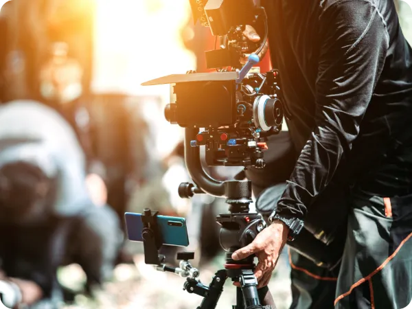 クリエイティブ制作